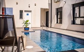 Apartamentos La Laguna